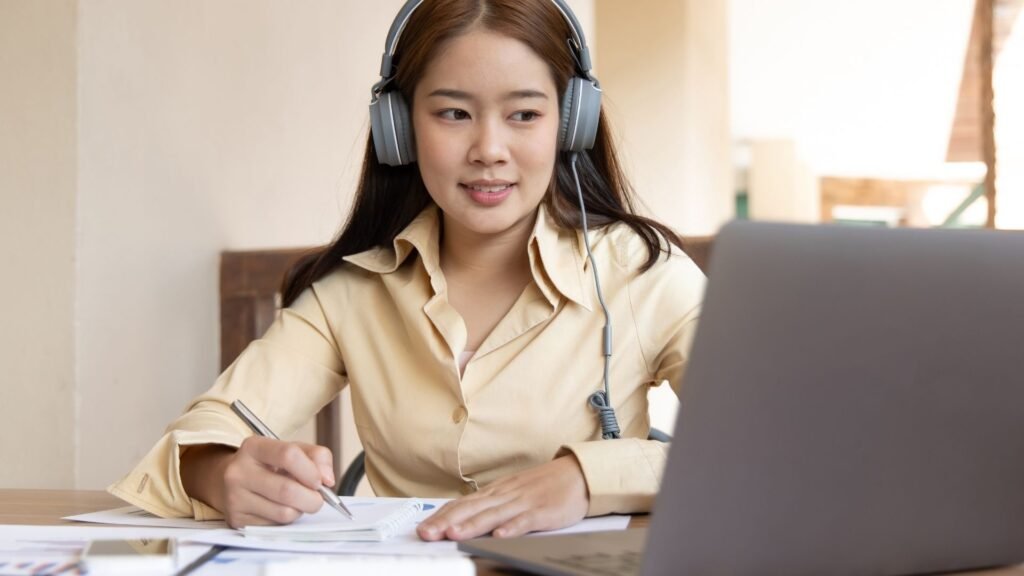 Top 15 Low-Cost or Free Online Courses to Boost Your Profile for Ivy League College Admissions